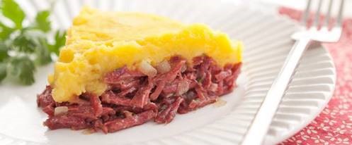 ESCONDIDINHO DE CARNE SECA E MANDIOQUINHA