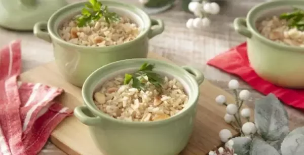 Arroz integral com amêndoas